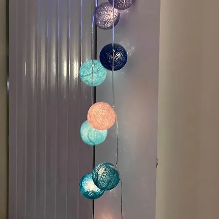 La Falaise Bleue - Vue - A Pied *