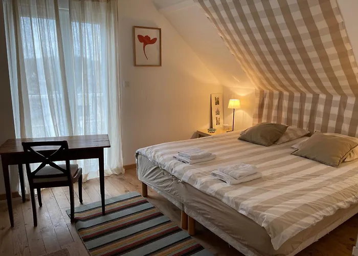 La Falaise Bleue - Vue - A Pied * Veules-les-Roses